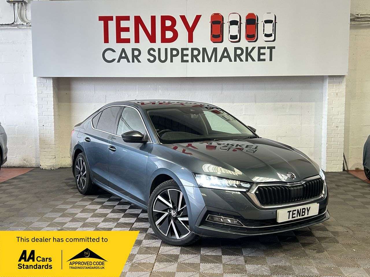 A 2021 SKODA OCTAVIA 1.4 TSI iV 13kWh SE L Hatchback 5dr Petrol Plug-in Hybrid DSG Euro 6 (s/s) A 2021 SKODA OCTAVIA 1.4 TSI iV 13kWh SE L Hatchback 5dr Petrol Plug-in Hybrid DSG Euro 6 (s/s)