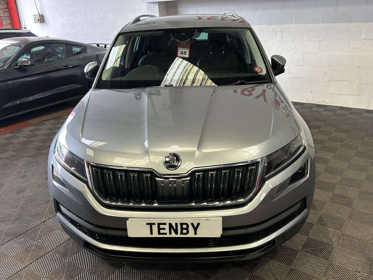 A 2019 SKODA KODIAQ 2.0 TDI Edition SUV 5dr Diesel DSG 4WD Euro 6 (s/s) (7 Seat) (150 ps) LEATH A 2019 SKODA KODIAQ 2.0 TDI Edition SUV 5dr Diesel DSG 4WD Euro 6 (s/s) (7 Seat) (150 ps) LEATH