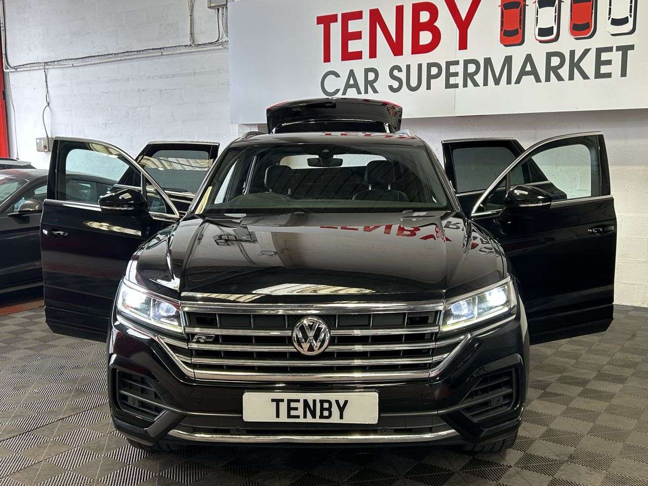 2019 VOLKSWAGEN TOUAREG 2019 VOLKSWAGEN TOUAREG