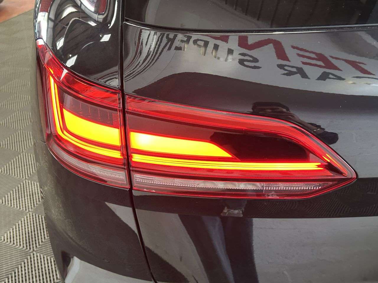 2019 VOLKSWAGEN TOUAREG 2019 VOLKSWAGEN TOUAREG