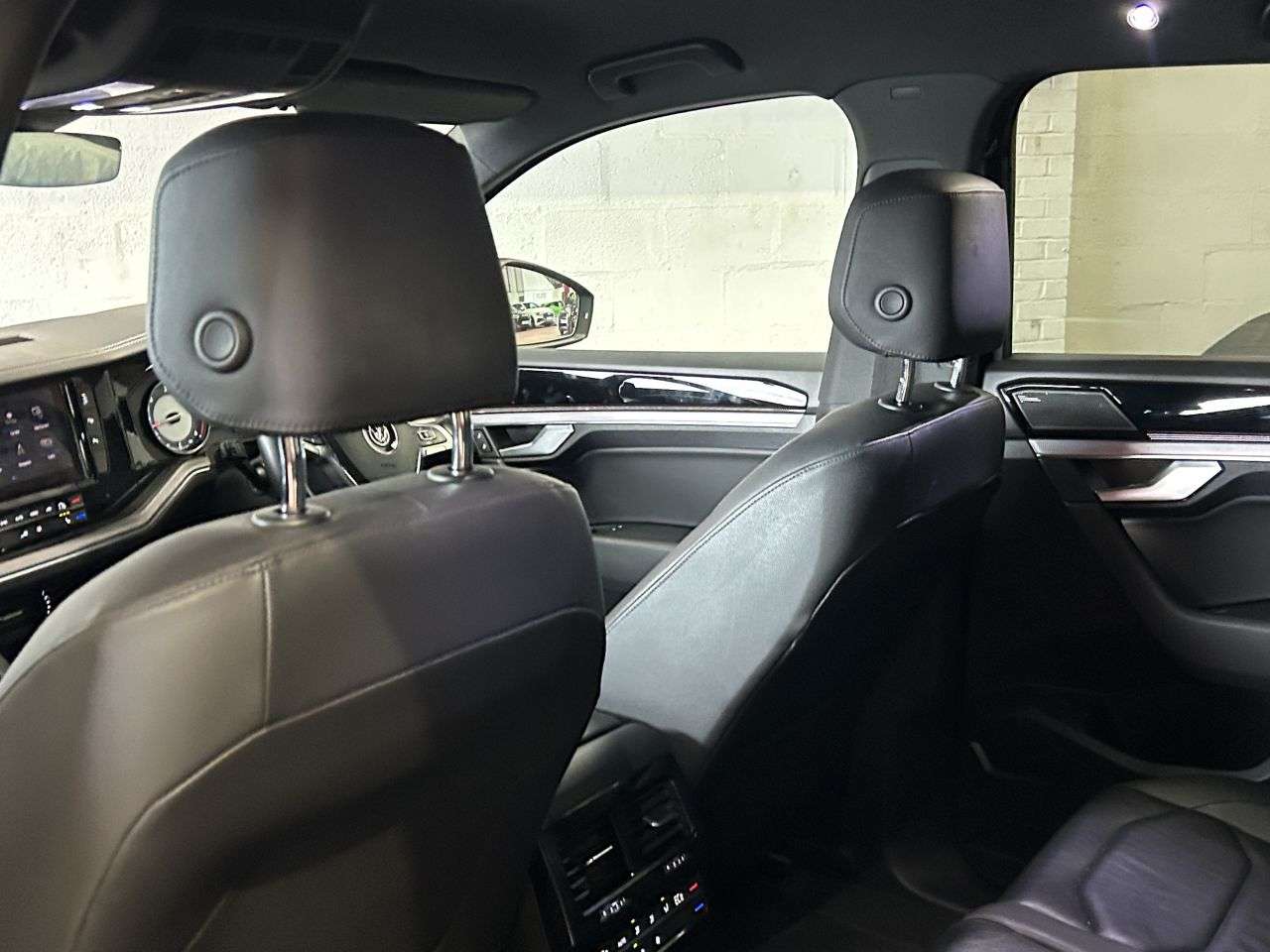 2019 VOLKSWAGEN TOUAREG 2019 VOLKSWAGEN TOUAREG