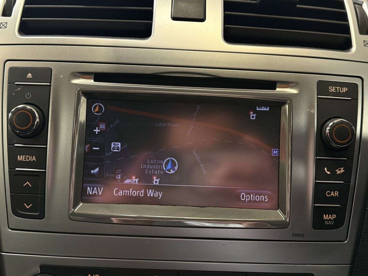 2012 TOYOTA AVENSIS 2012 TOYOTA AVENSIS