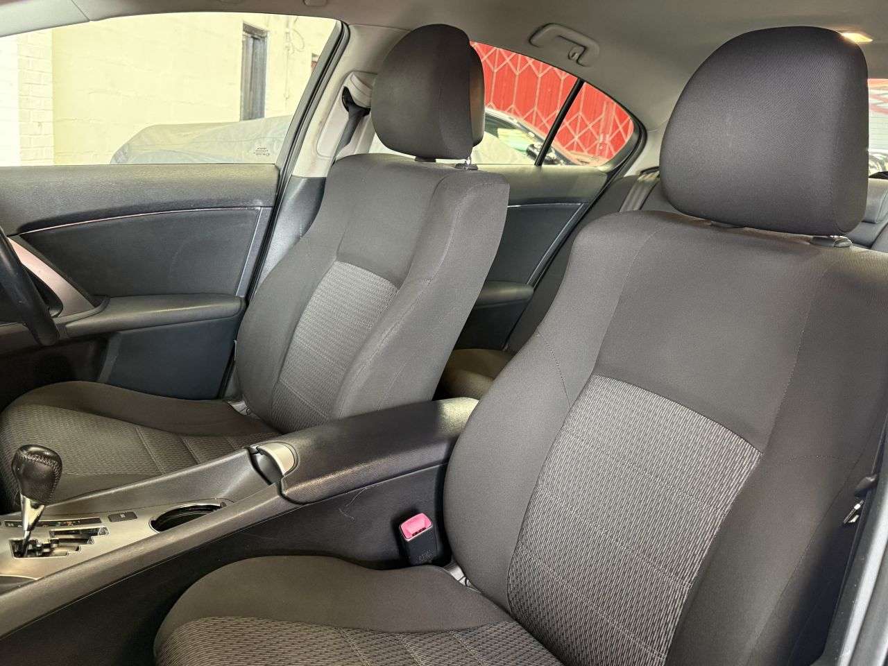 2012 TOYOTA AVENSIS 2012 TOYOTA AVENSIS