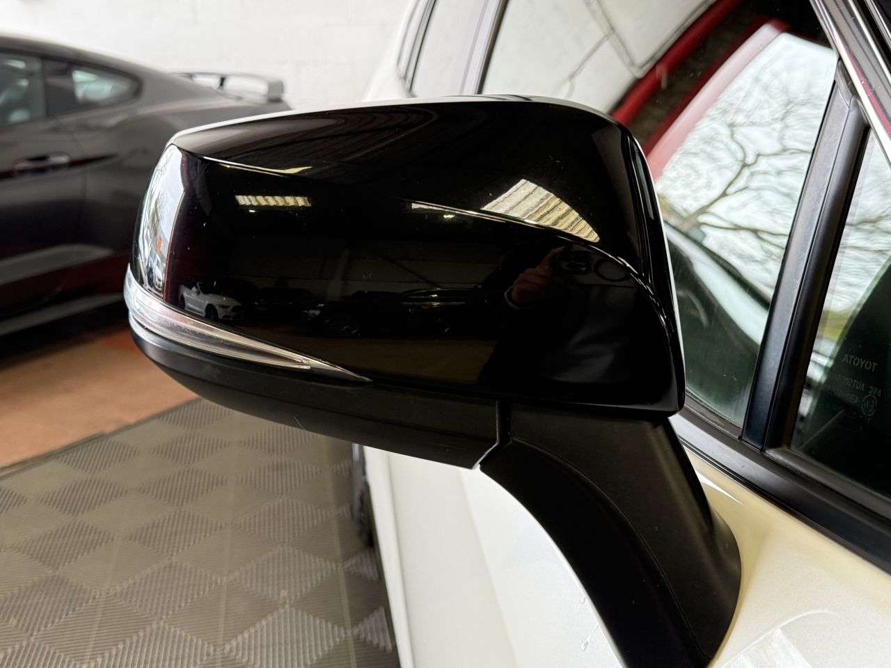 2019 TOYOTA RAV4 2019 TOYOTA RAV4