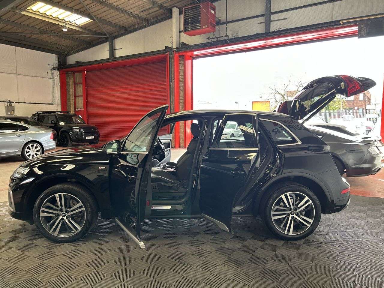 2021 AUDI Q5 2021 AUDI Q5