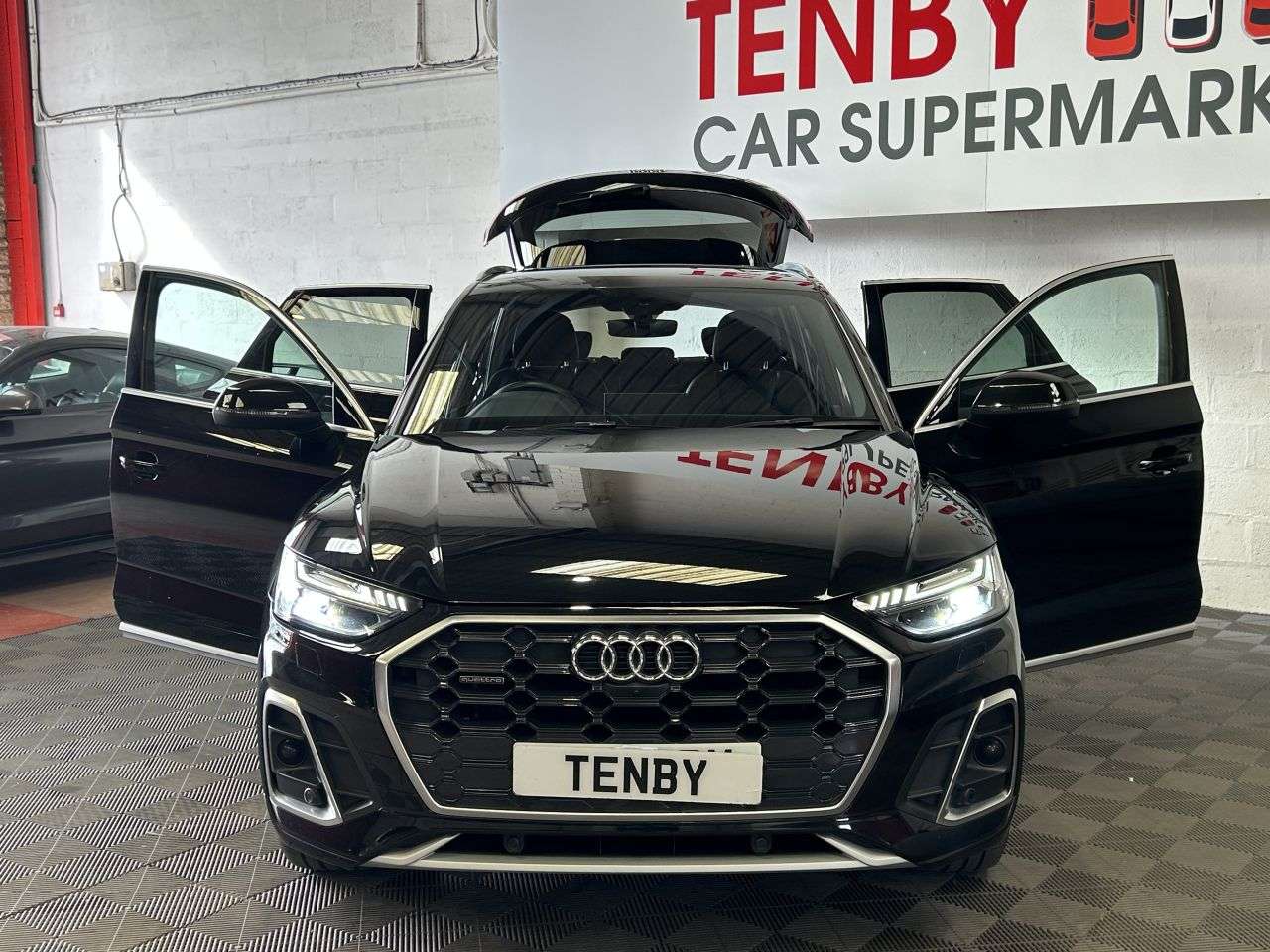 2021 AUDI Q5 2021 AUDI Q5