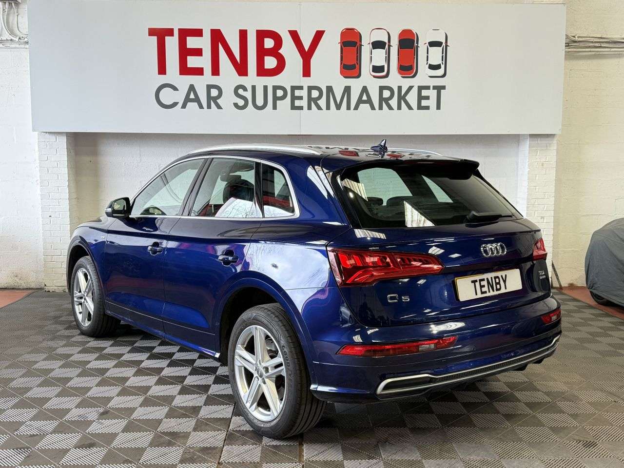 2017 AUDI Q5 2017 AUDI Q5