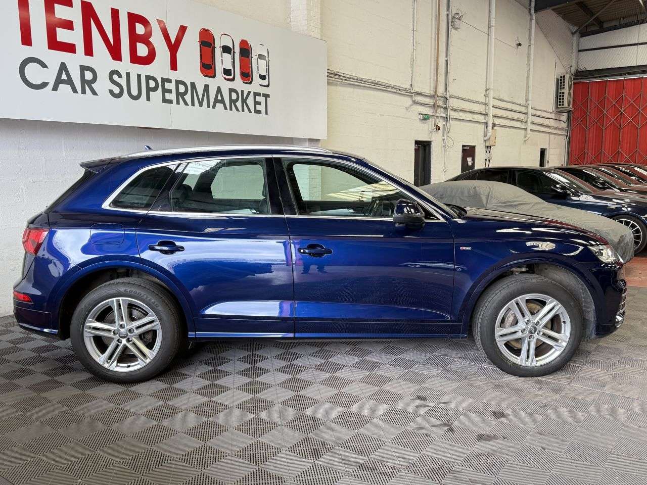 2017 AUDI Q5 2017 AUDI Q5