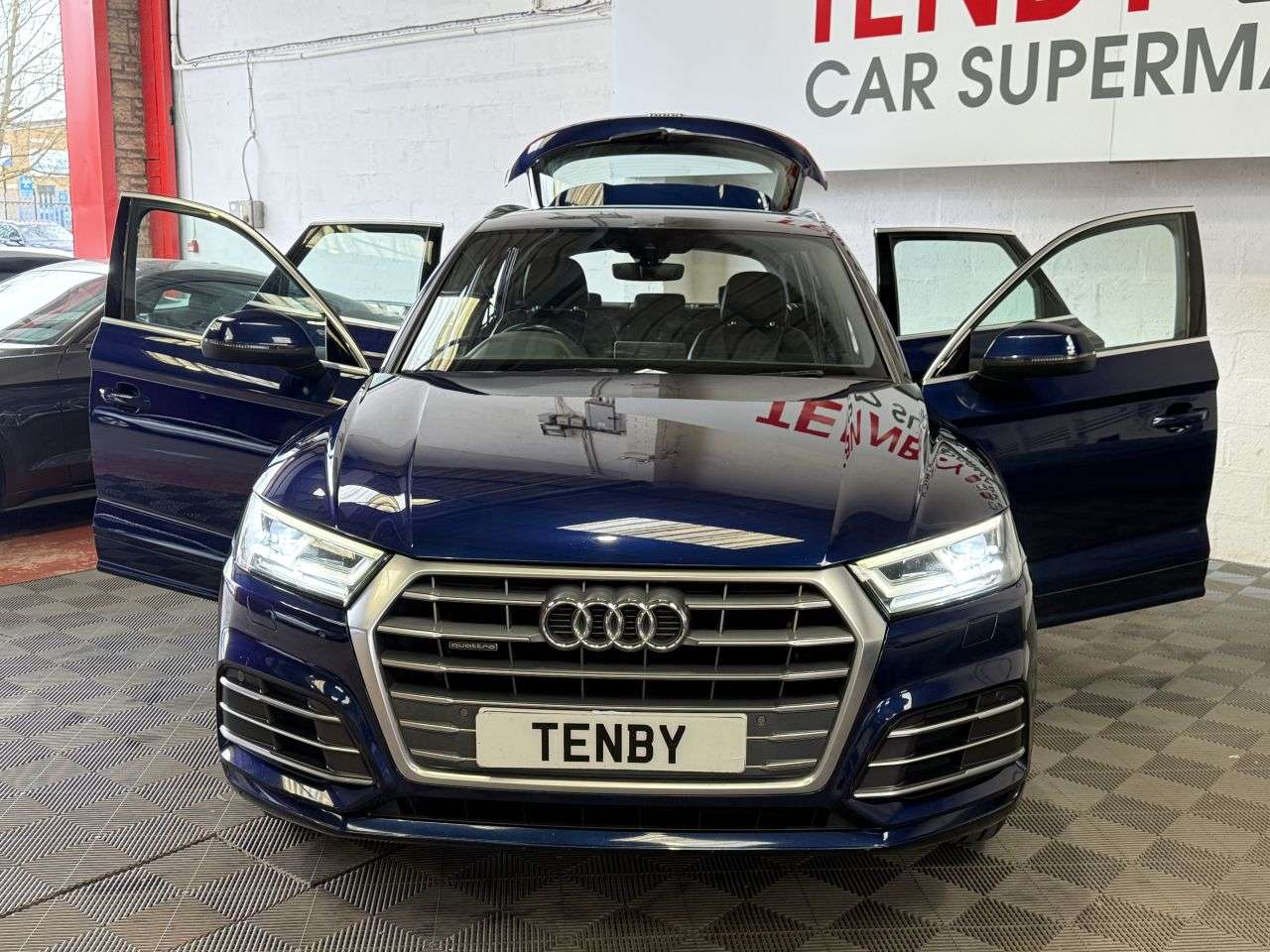 2017 AUDI Q5 2017 AUDI Q5
