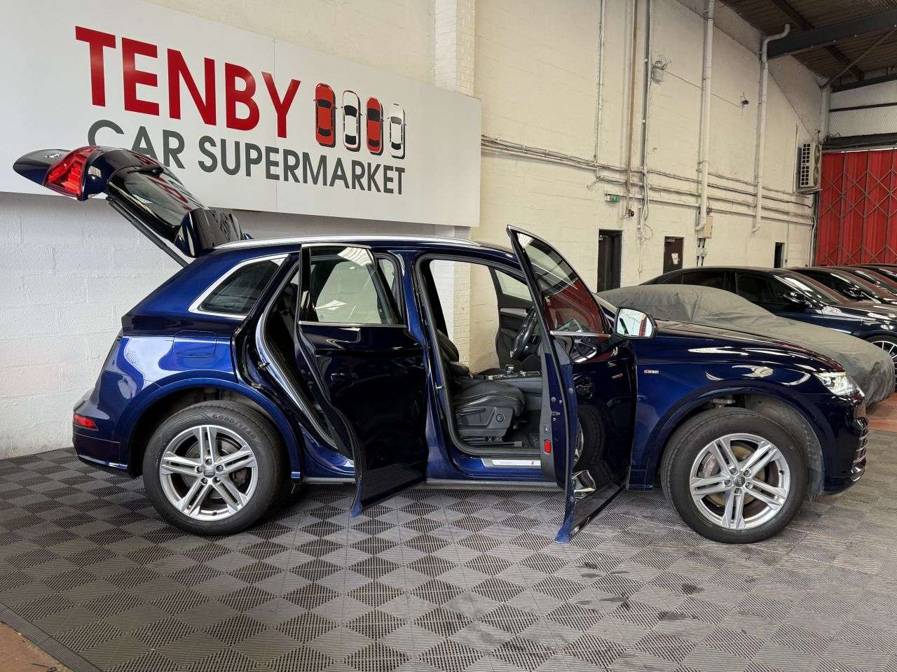 2017 AUDI Q5 2017 AUDI Q5