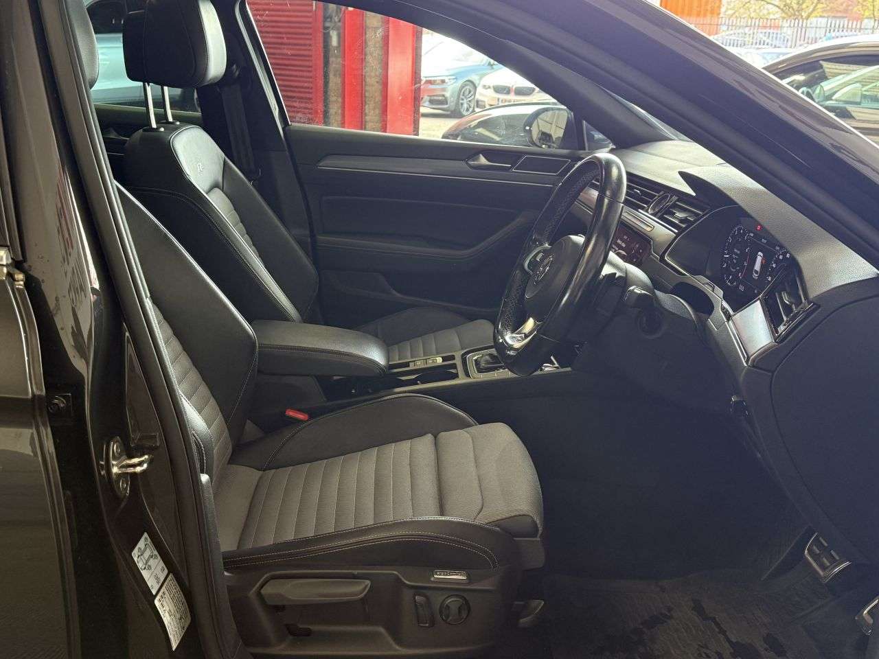 2019 VOLKSWAGEN PASSAT 2019 VOLKSWAGEN PASSAT