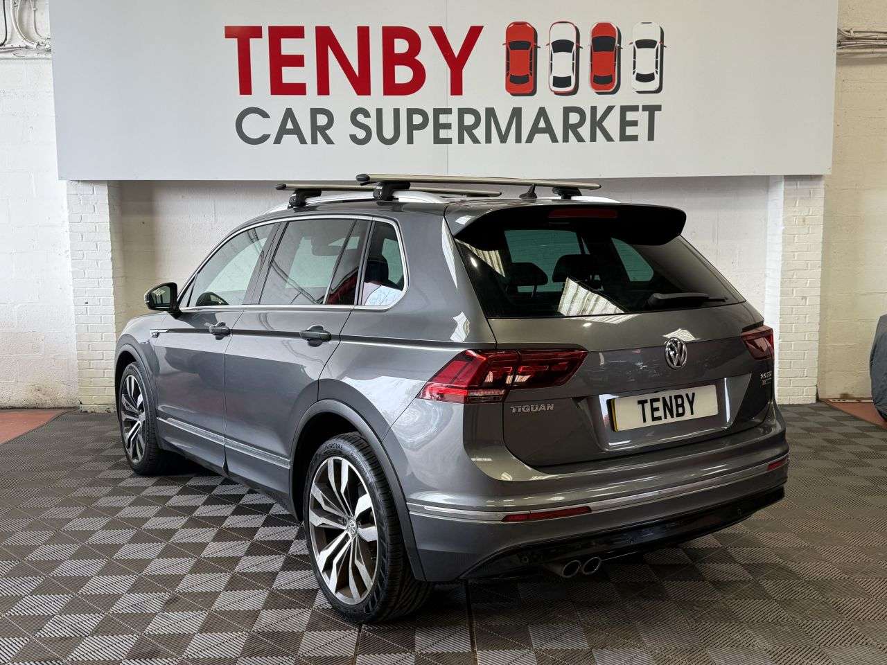 2016 VOLKSWAGEN TIGUAN 2016 VOLKSWAGEN TIGUAN