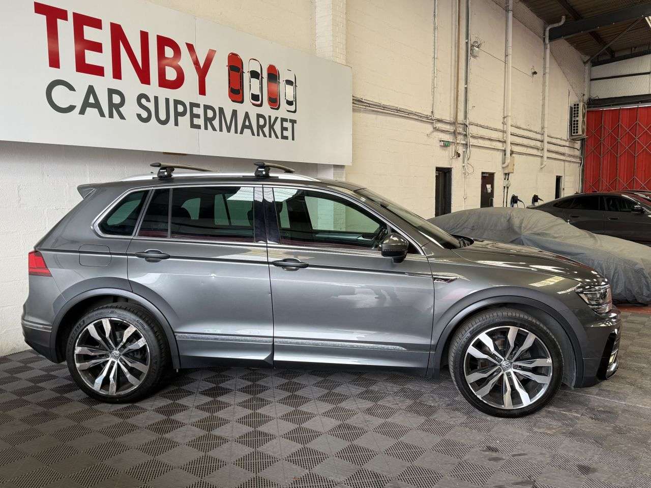 2016 VOLKSWAGEN TIGUAN 2016 VOLKSWAGEN TIGUAN