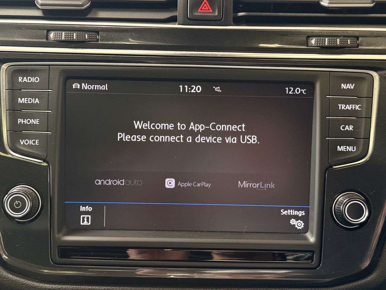 2016 VOLKSWAGEN TIGUAN 2016 VOLKSWAGEN TIGUAN