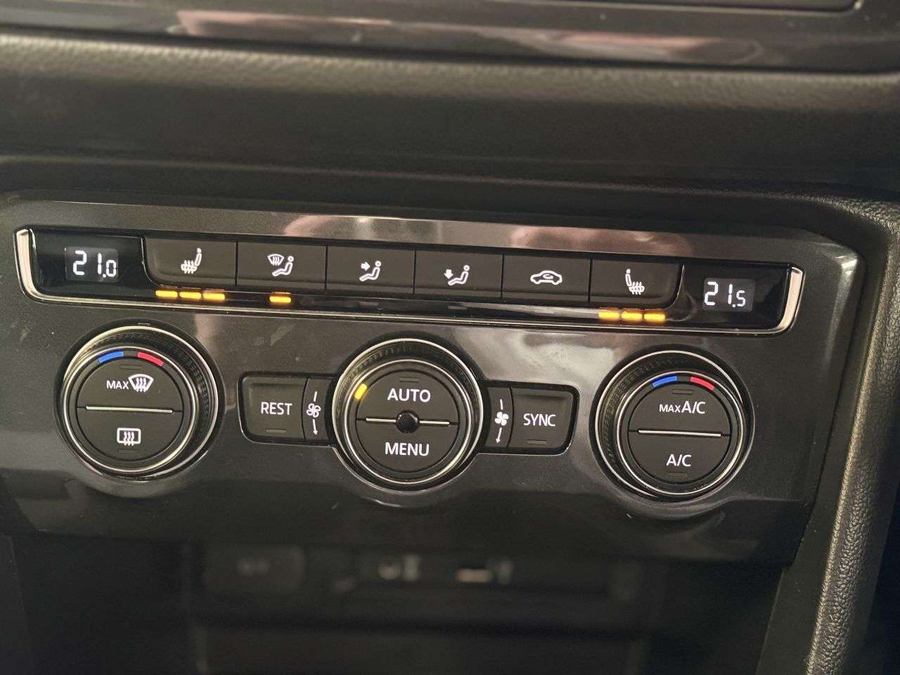 2016 VOLKSWAGEN TIGUAN 2016 VOLKSWAGEN TIGUAN