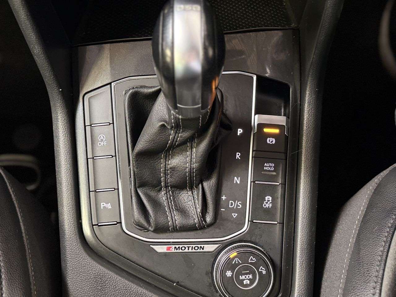 2016 VOLKSWAGEN TIGUAN 2016 VOLKSWAGEN TIGUAN