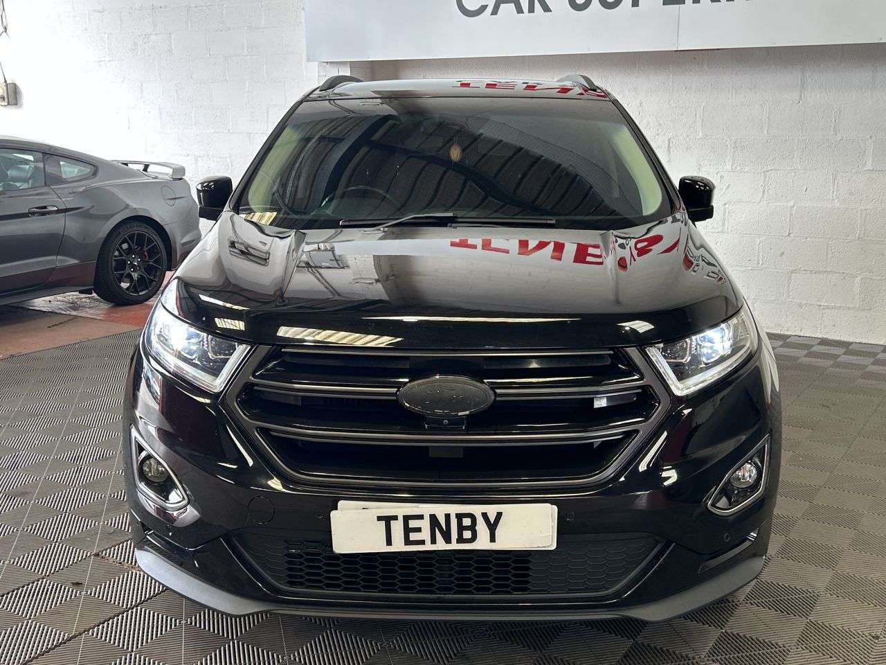 A 2017 FORD EDGE 2.0 TDCi Sport SUV 5dr Diesel Powershift AWD Euro 6 (s/s) (210 ps) FHTD SEA A 2017 FORD EDGE 2.0 TDCi Sport SUV 5dr Diesel Powershift AWD Euro 6 (s/s) (210 ps) FHTD SEA