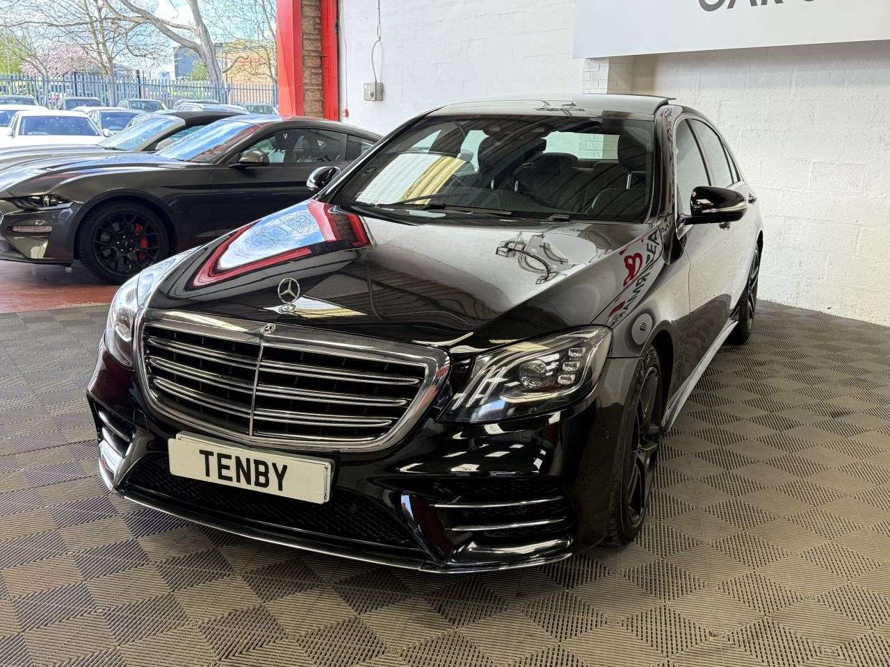 A 2018 MERCEDES-BENZ S-CLASS 2.9 S350Ld AMG Line Saloon 4dr Diesel G-Tronic+ Euro 6 (s/s) (286 ps) DAB+R A 2018 MERCEDES-BENZ S-CLASS 2.9 S350Ld AMG Line Saloon 4dr Diesel G-Tronic+ Euro 6 (s/s) (286 ps) DAB+R