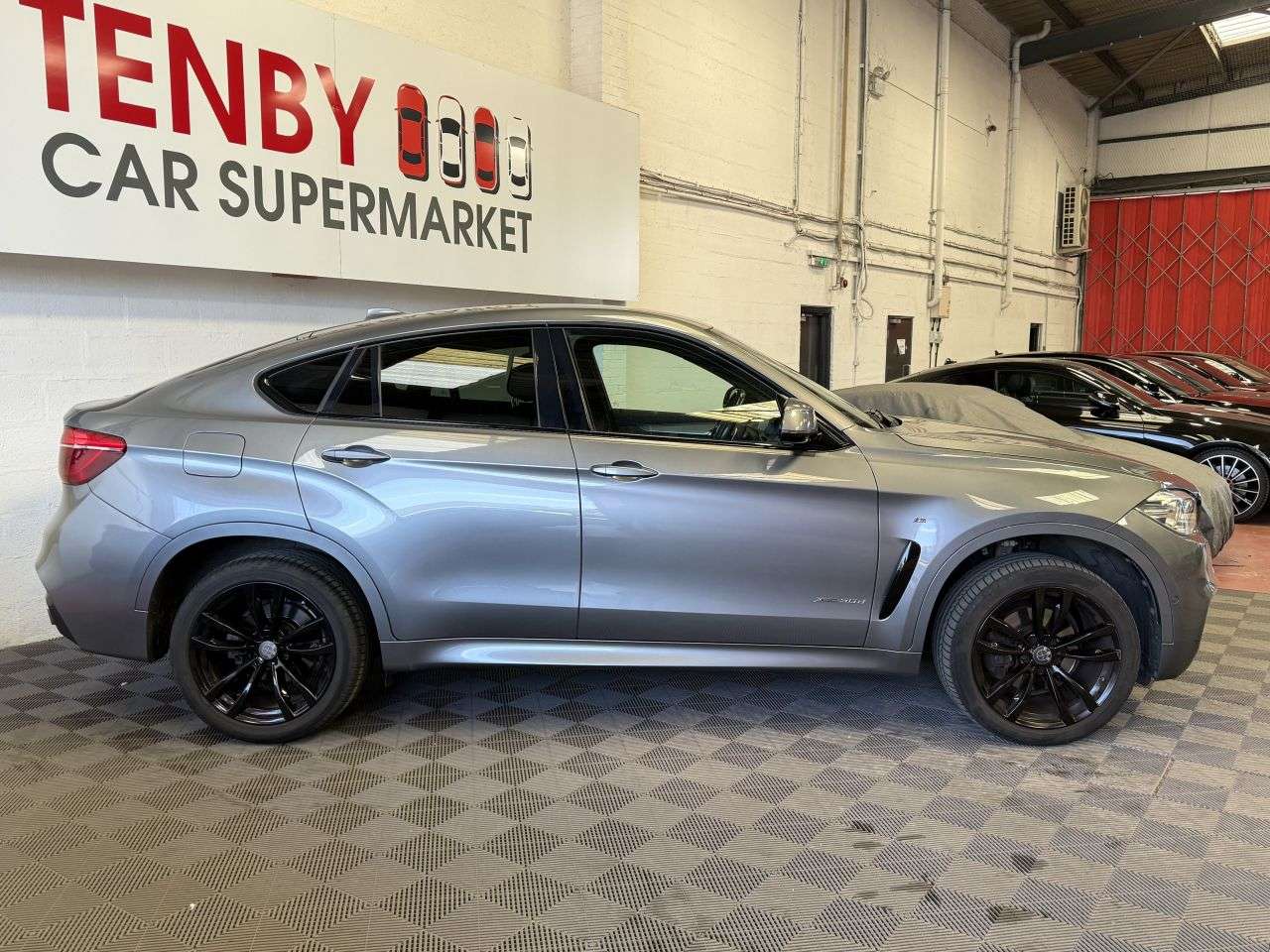 2018 BMW X6 2018 BMW X6