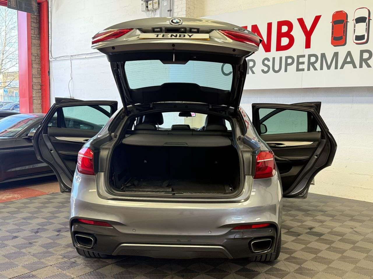 2018 BMW X6 2018 BMW X6