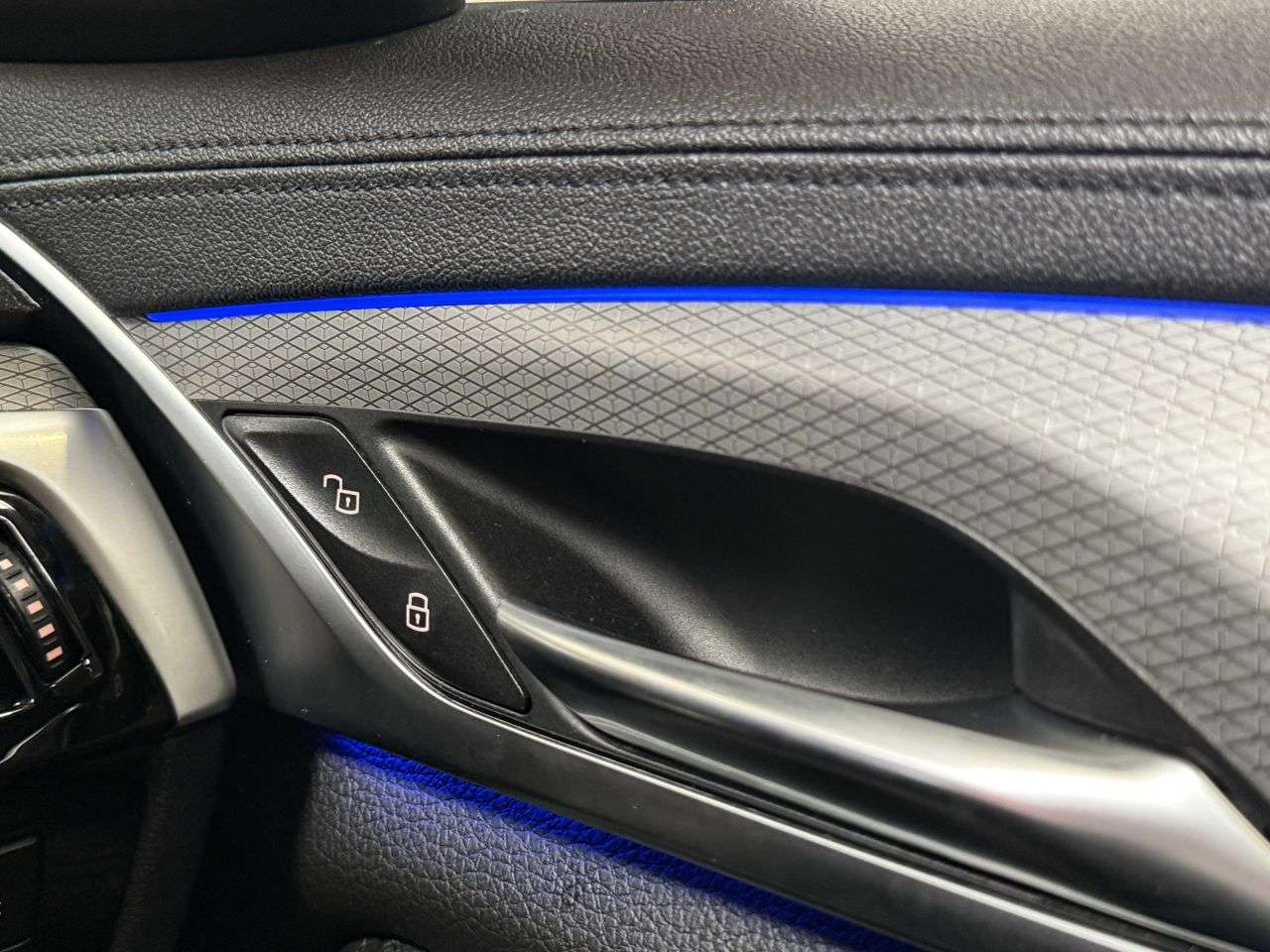 2017 BMW 5 SERIES 2017 BMW 5 SERIES