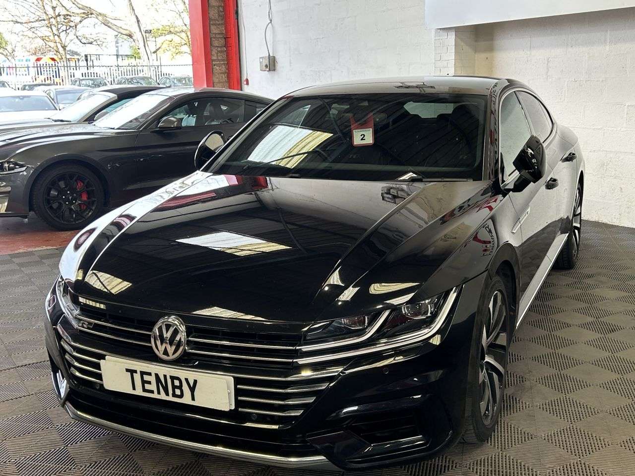 A 2017 VOLKSWAGEN ARTEON 2.0 TSI R-Line Fastback 5dr Petrol DSG 4Motion Euro 6 (s/s) (280 ps) FHTD S A 2017 VOLKSWAGEN ARTEON 2.0 TSI R-Line Fastback 5dr Petrol DSG 4Motion Euro 6 (s/s) (280 ps) FHTD S