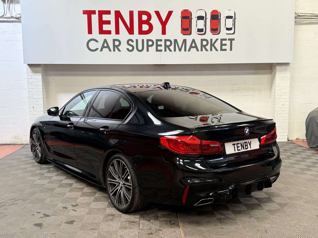 2017 BMW 5 SERIES 2017 BMW 5 SERIES