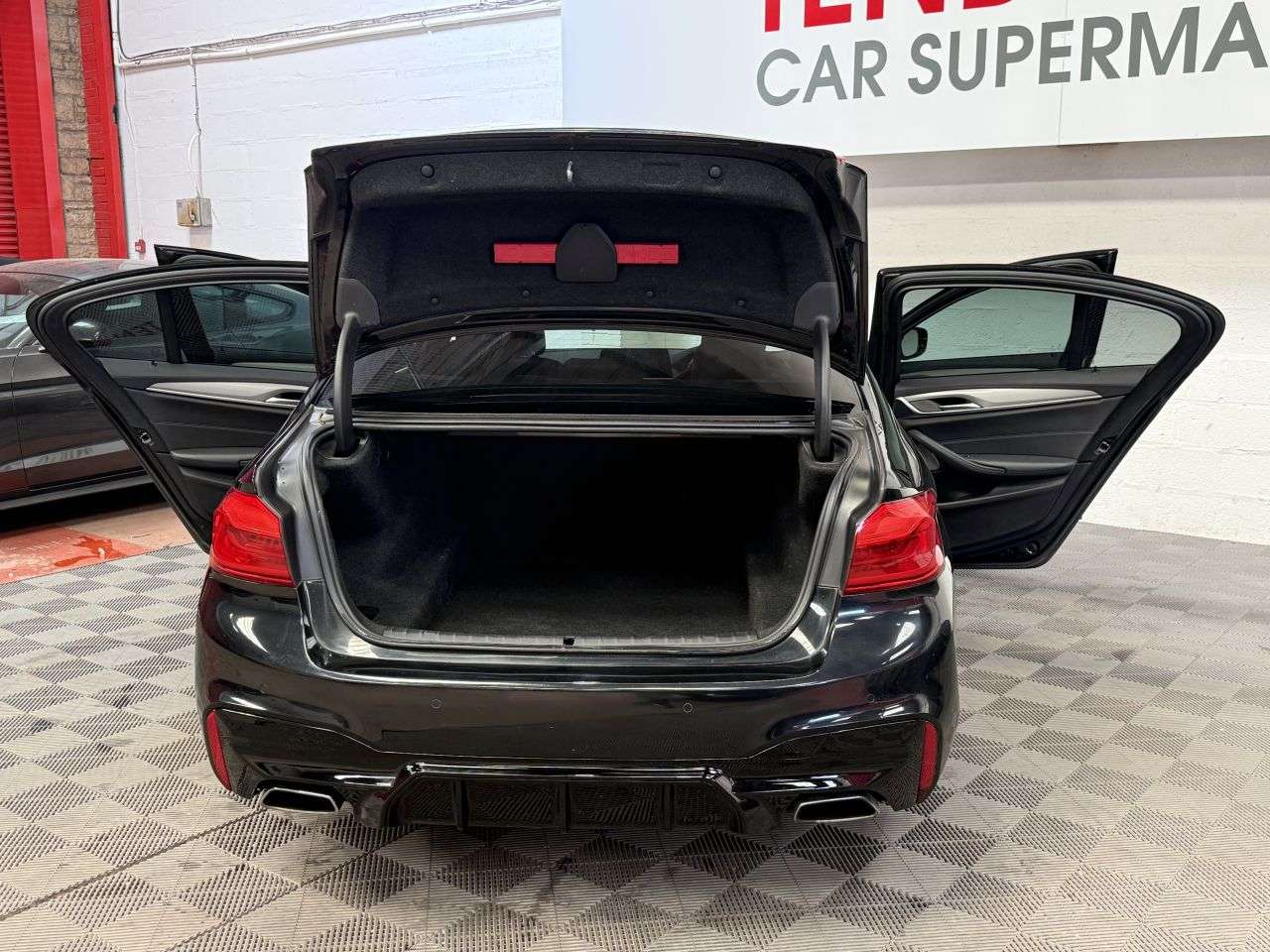 2017 BMW 5 SERIES 2017 BMW 5 SERIES