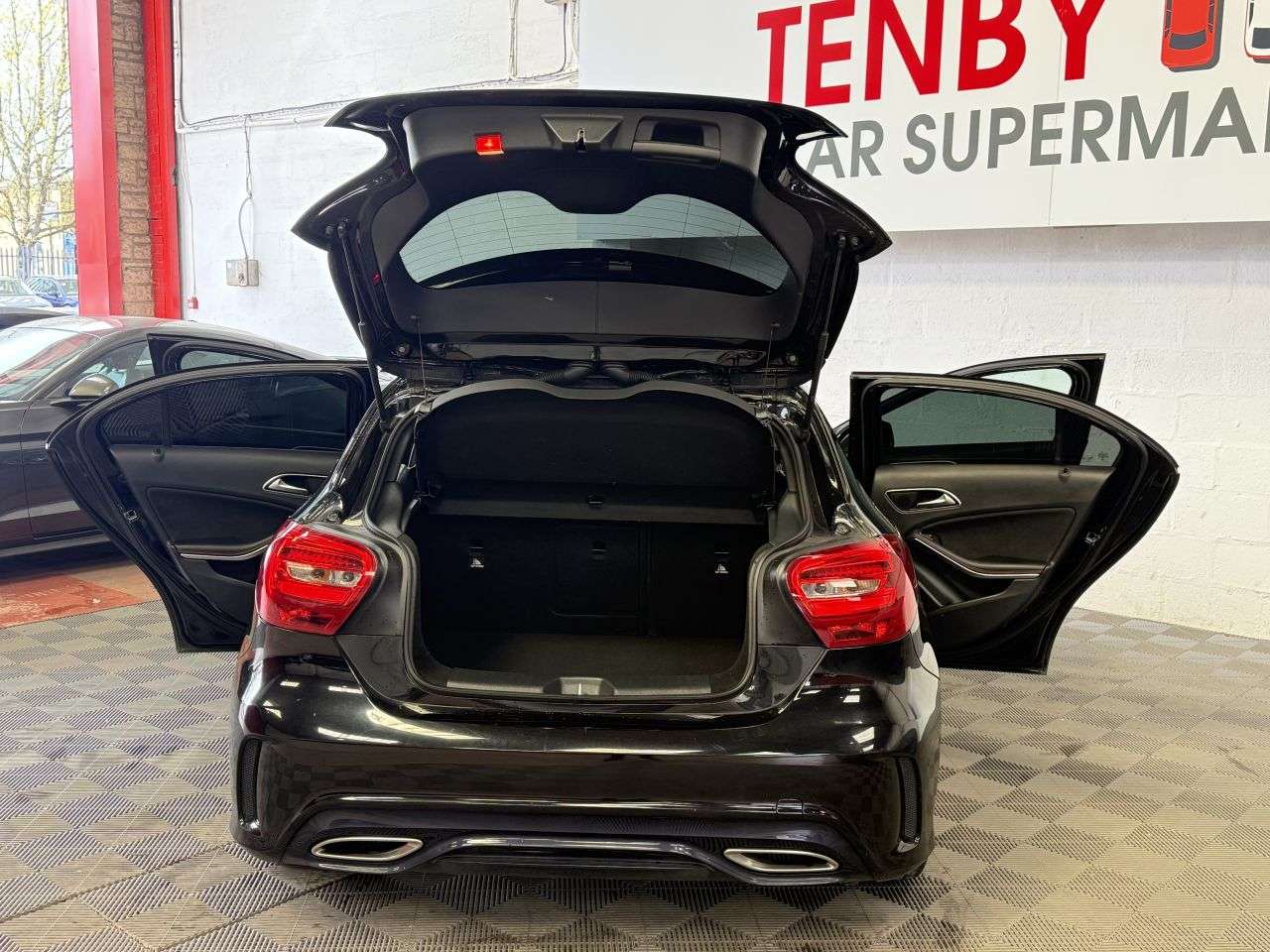 2017 MERCEDES-BENZ A-CLASS 2017 MERCEDES-BENZ A-CLASS