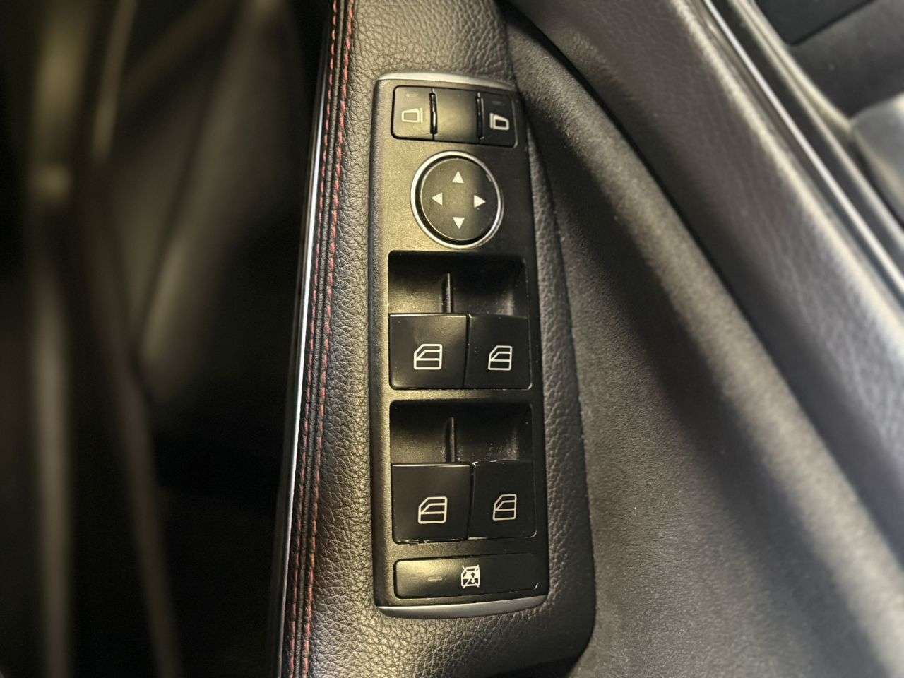 2017 MERCEDES-BENZ A-CLASS 2017 MERCEDES-BENZ A-CLASS