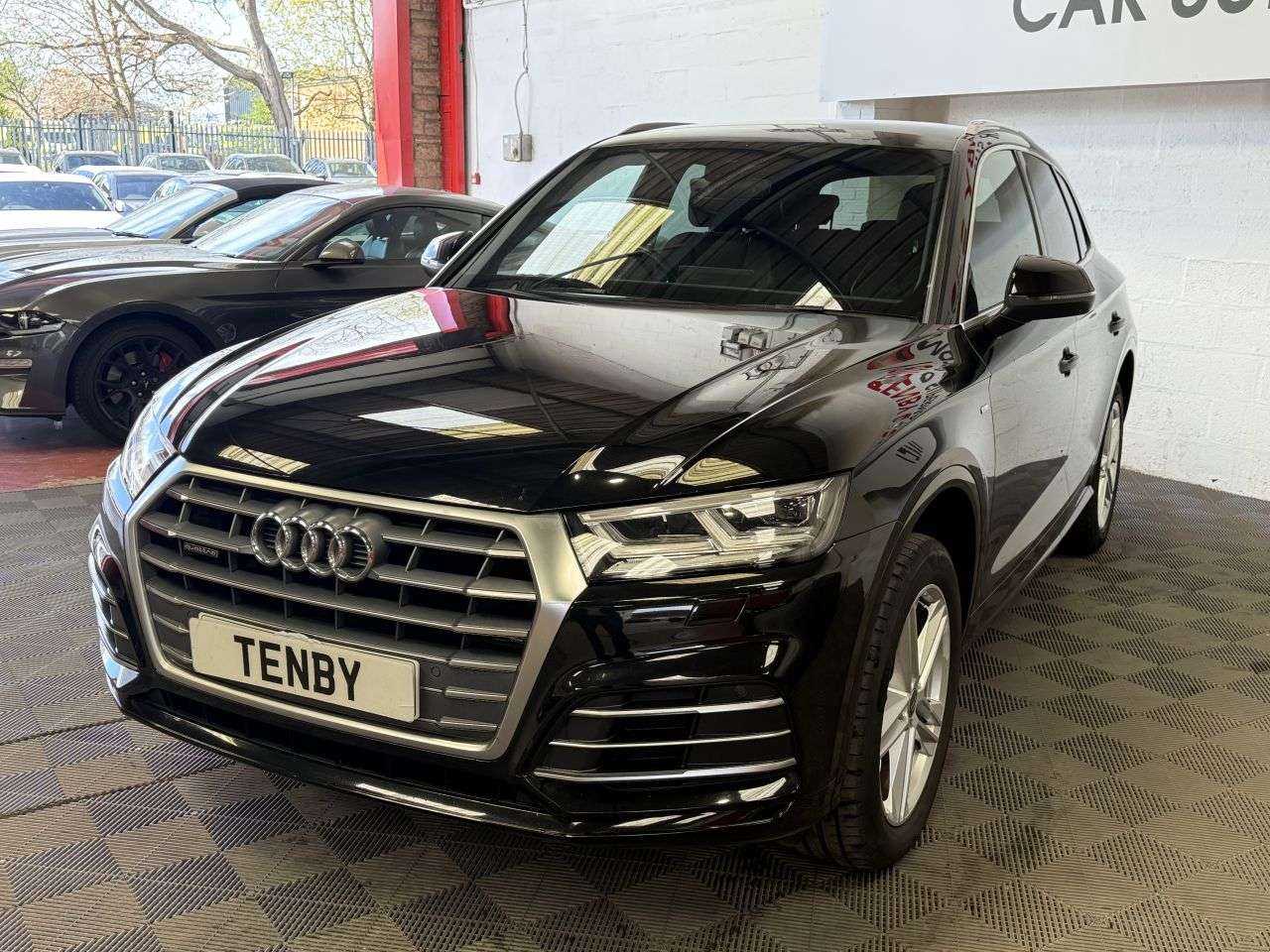 2018 AUDI Q5 2018 AUDI Q5
