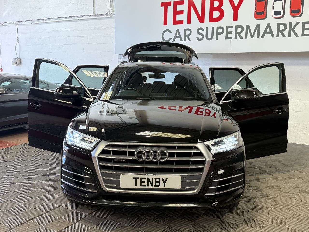 2018 AUDI Q5 2018 AUDI Q5