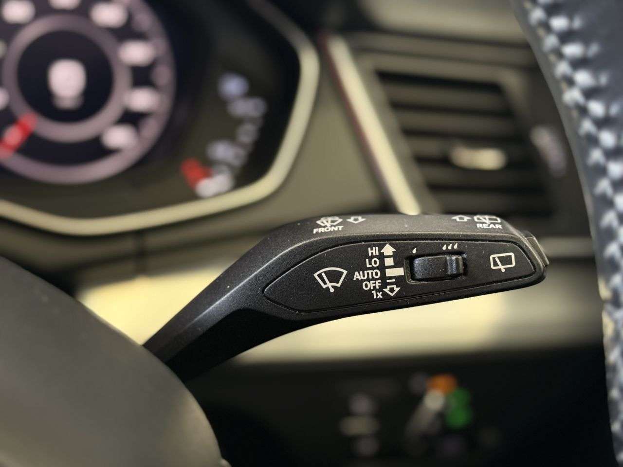 2018 AUDI Q5 2018 AUDI Q5