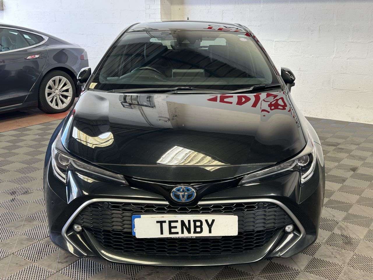 A 2019 TOYOTA COROLLA 2.0 VVT-h Excel Hatchback 5dr Petrol Hybrid CVT Euro 6 (s/s) (184 ps) AUTO A 2019 TOYOTA COROLLA 2.0 VVT-h Excel Hatchback 5dr Petrol Hybrid CVT Euro 6 (s/s) (184 ps) AUTO