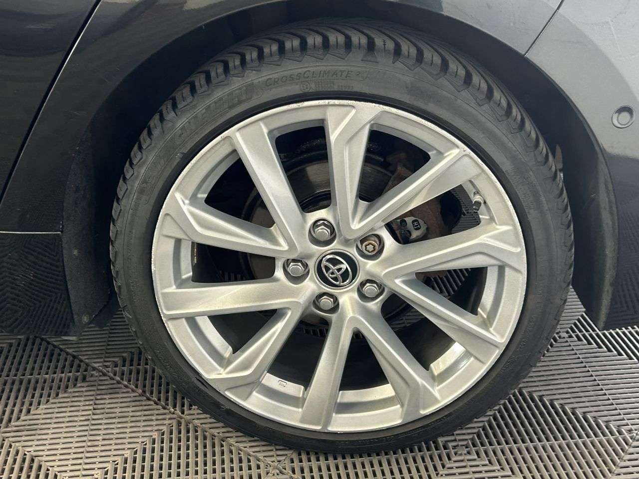 2019 TOYOTA COROLLA 2019 TOYOTA COROLLA