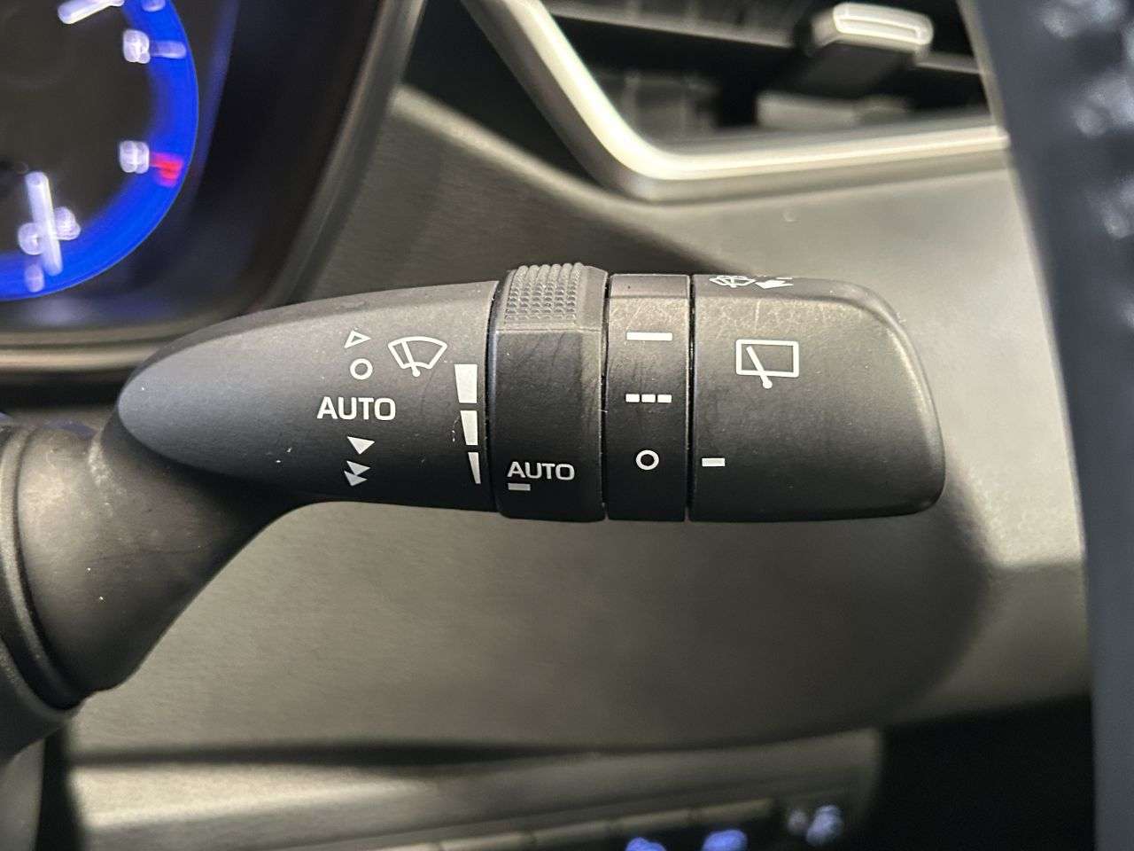 2019 TOYOTA COROLLA 2019 TOYOTA COROLLA