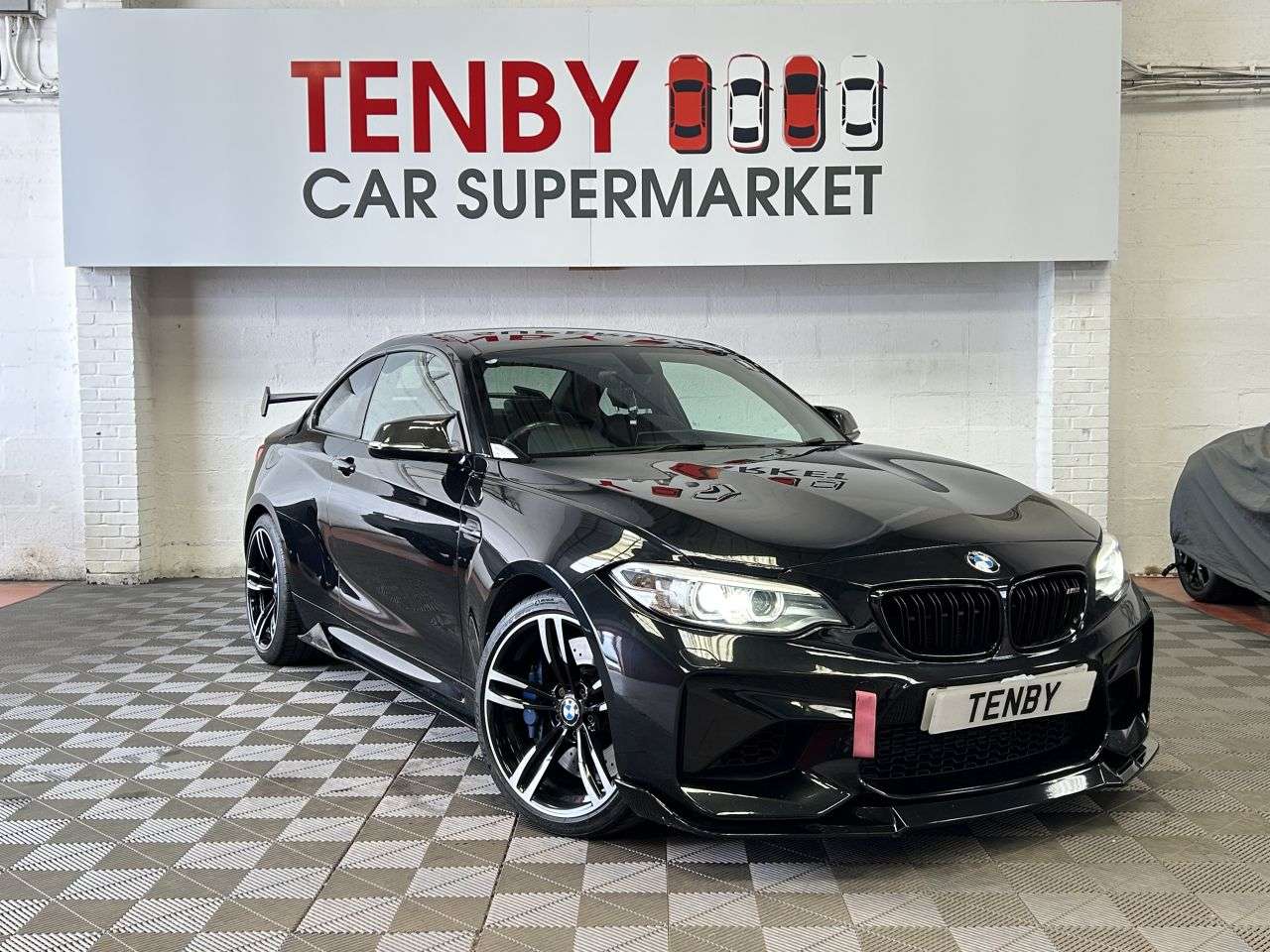 A 2017 BMW M2 3.0i Coupe 2dr Petrol DCT Euro 6 (s/s) (370 ps) CMFRT ACCESS+FHTD SEATS+19" A 2017 BMW M2 3.0i Coupe 2dr Petrol DCT Euro 6 (s/s) (370 ps) CMFRT ACCESS+FHTD SEATS+19"