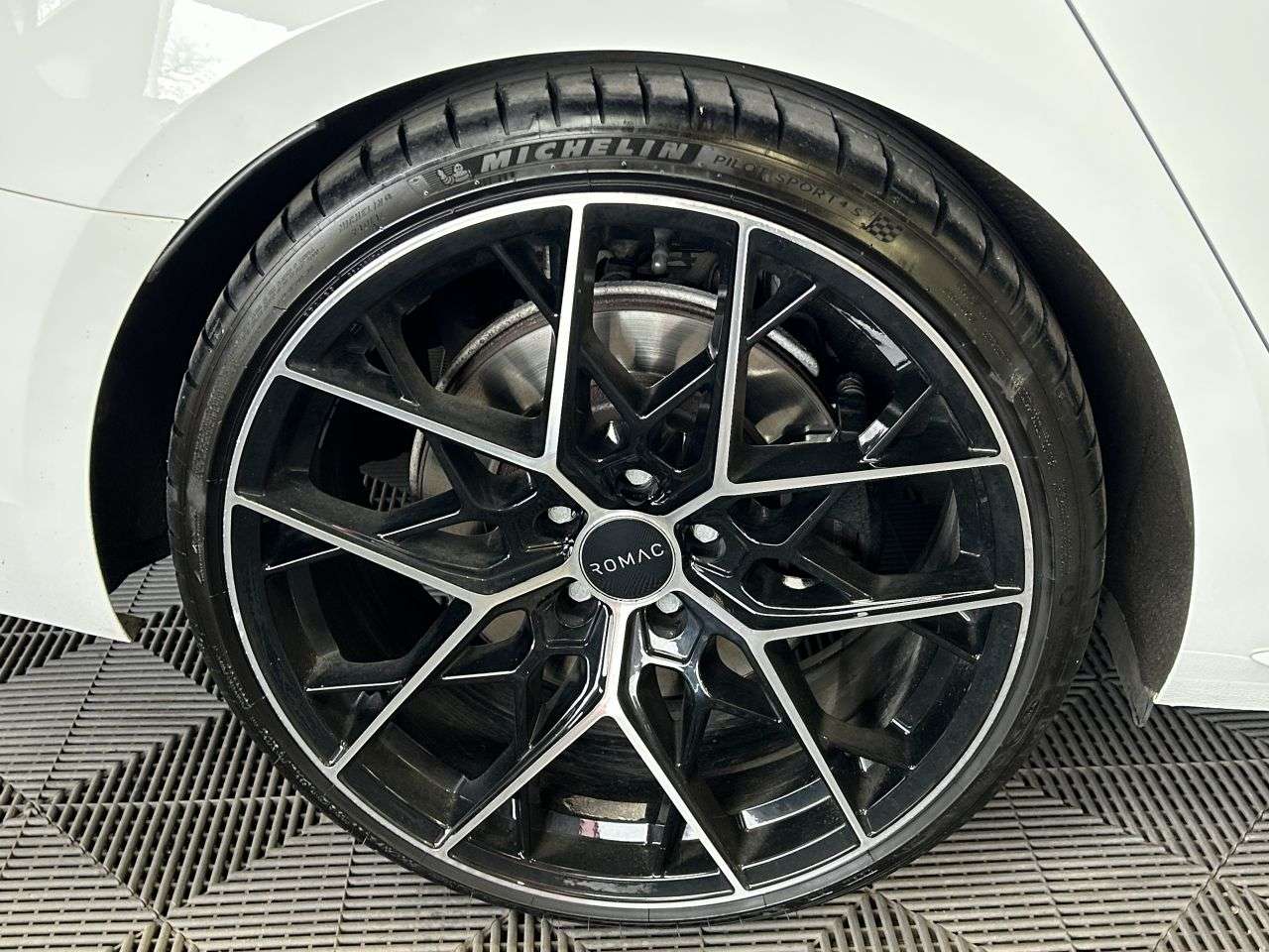 2017 AUDI S4 2017 AUDI S4