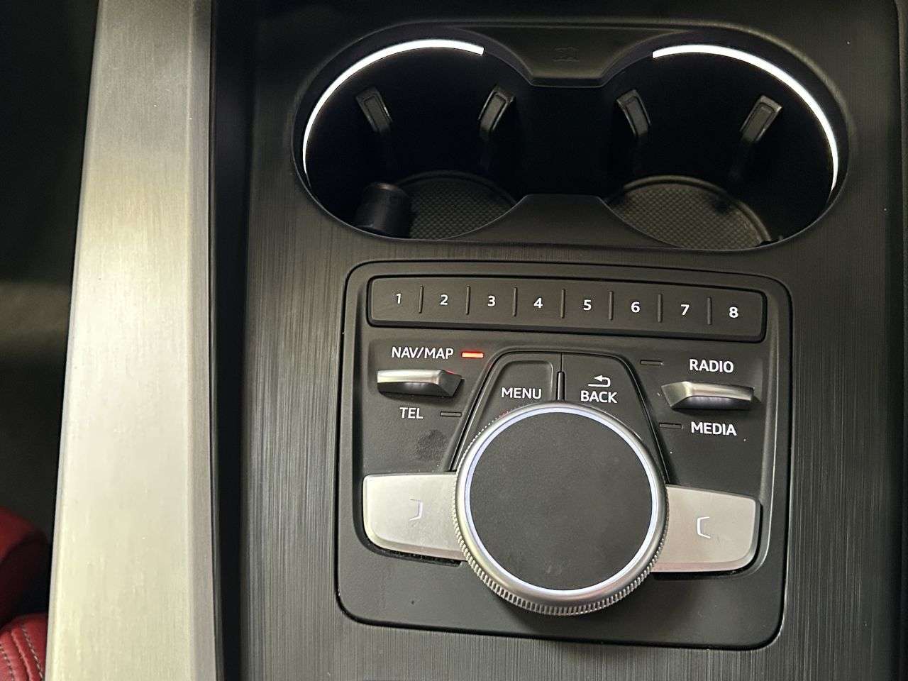 2017 AUDI S4 2017 AUDI S4