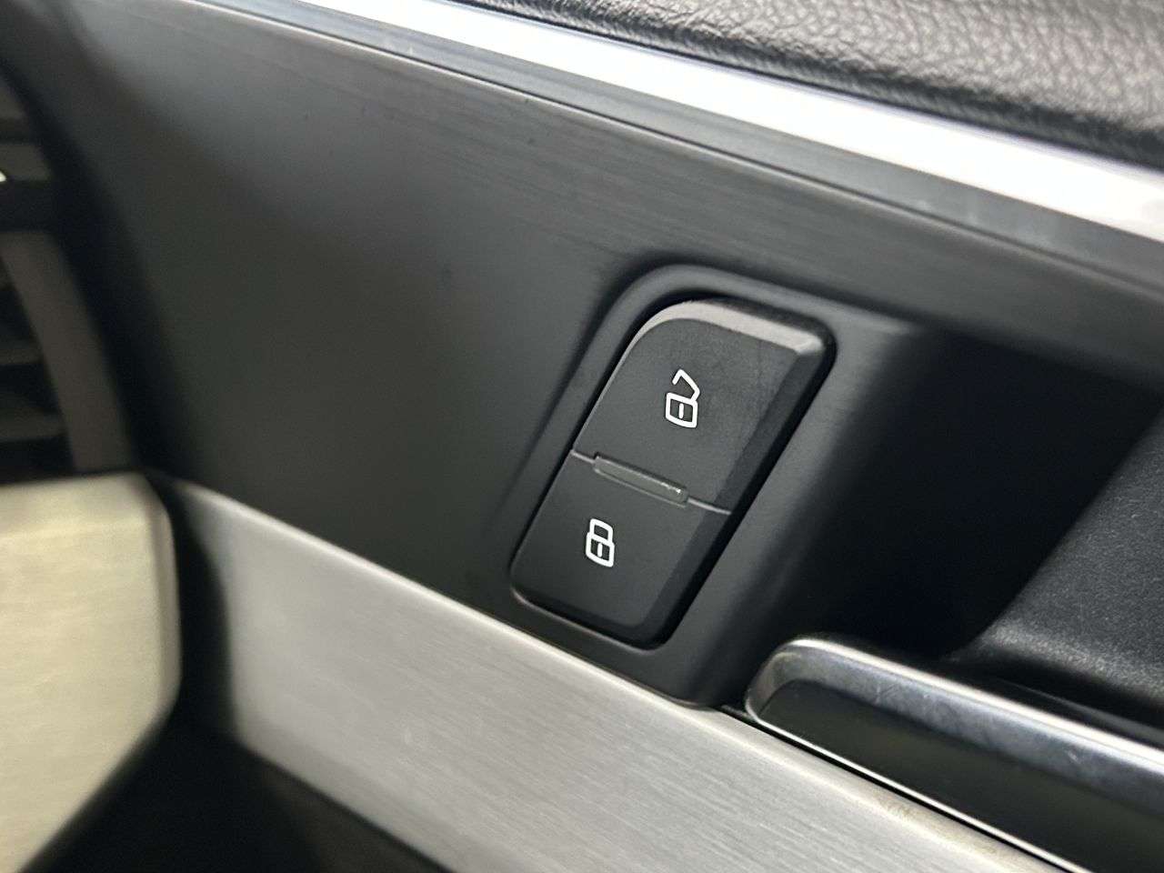 2017 AUDI S4 2017 AUDI S4