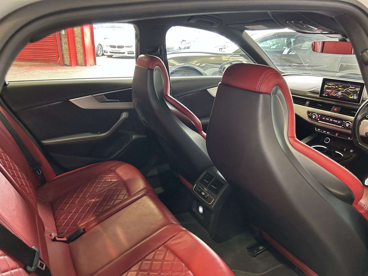 2017 AUDI S4 2017 AUDI S4