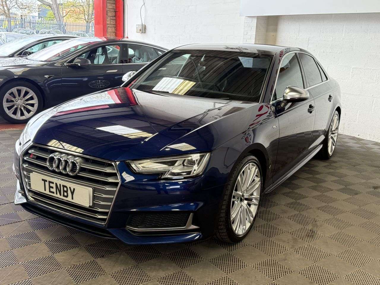 2018 AUDI S4 2018 AUDI S4