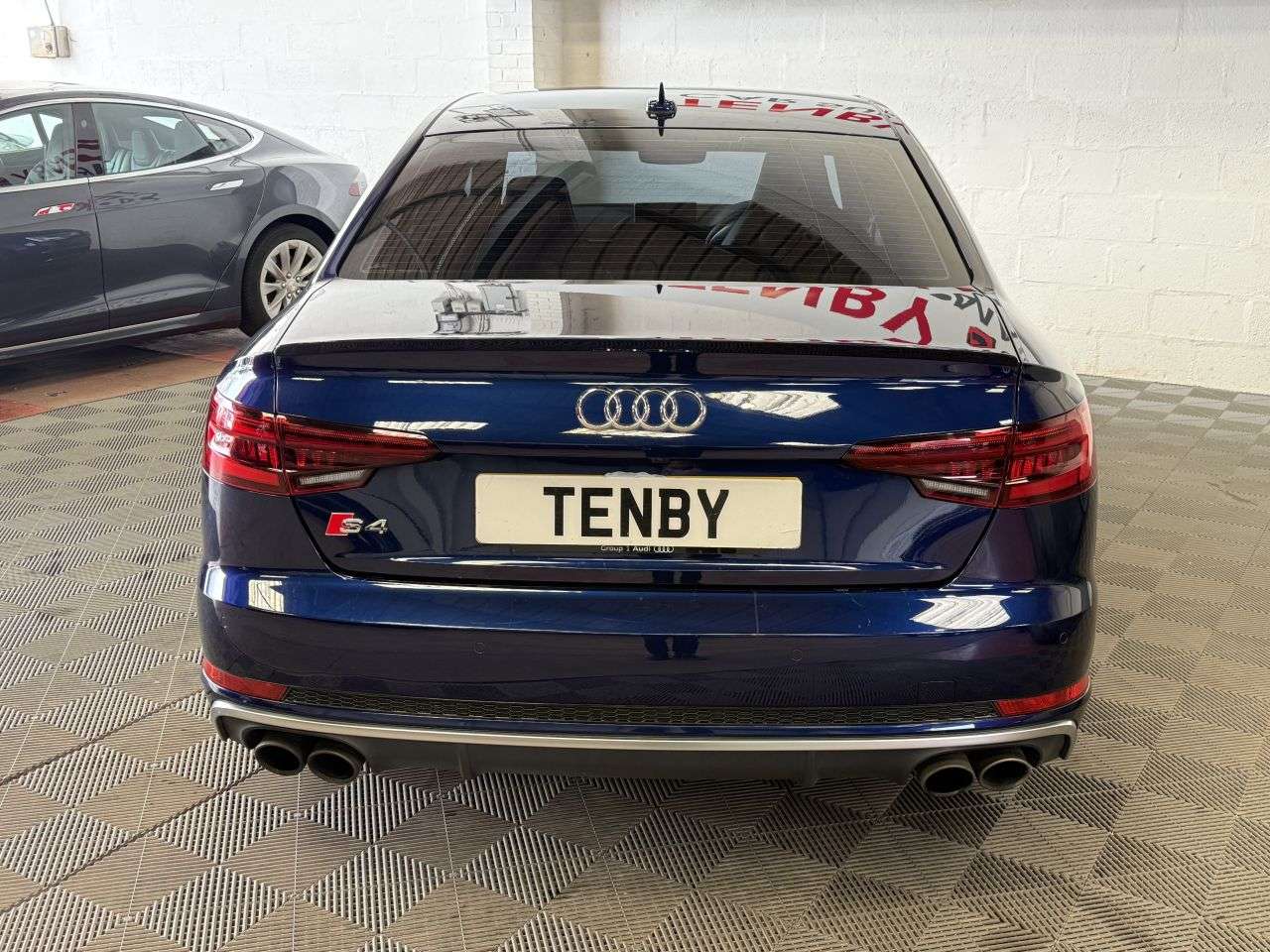 2018 AUDI S4 2018 AUDI S4