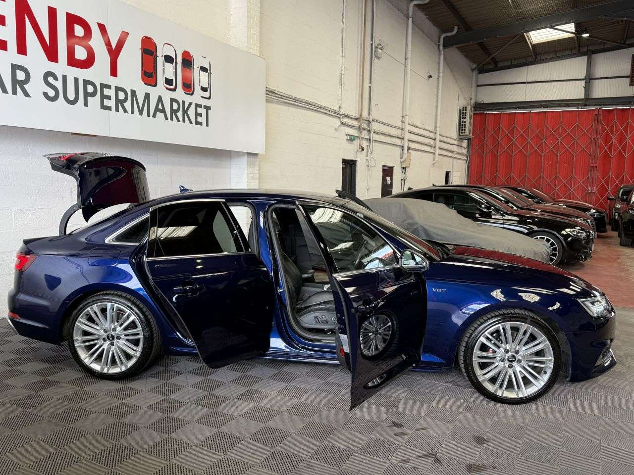 2018 AUDI S4 2018 AUDI S4