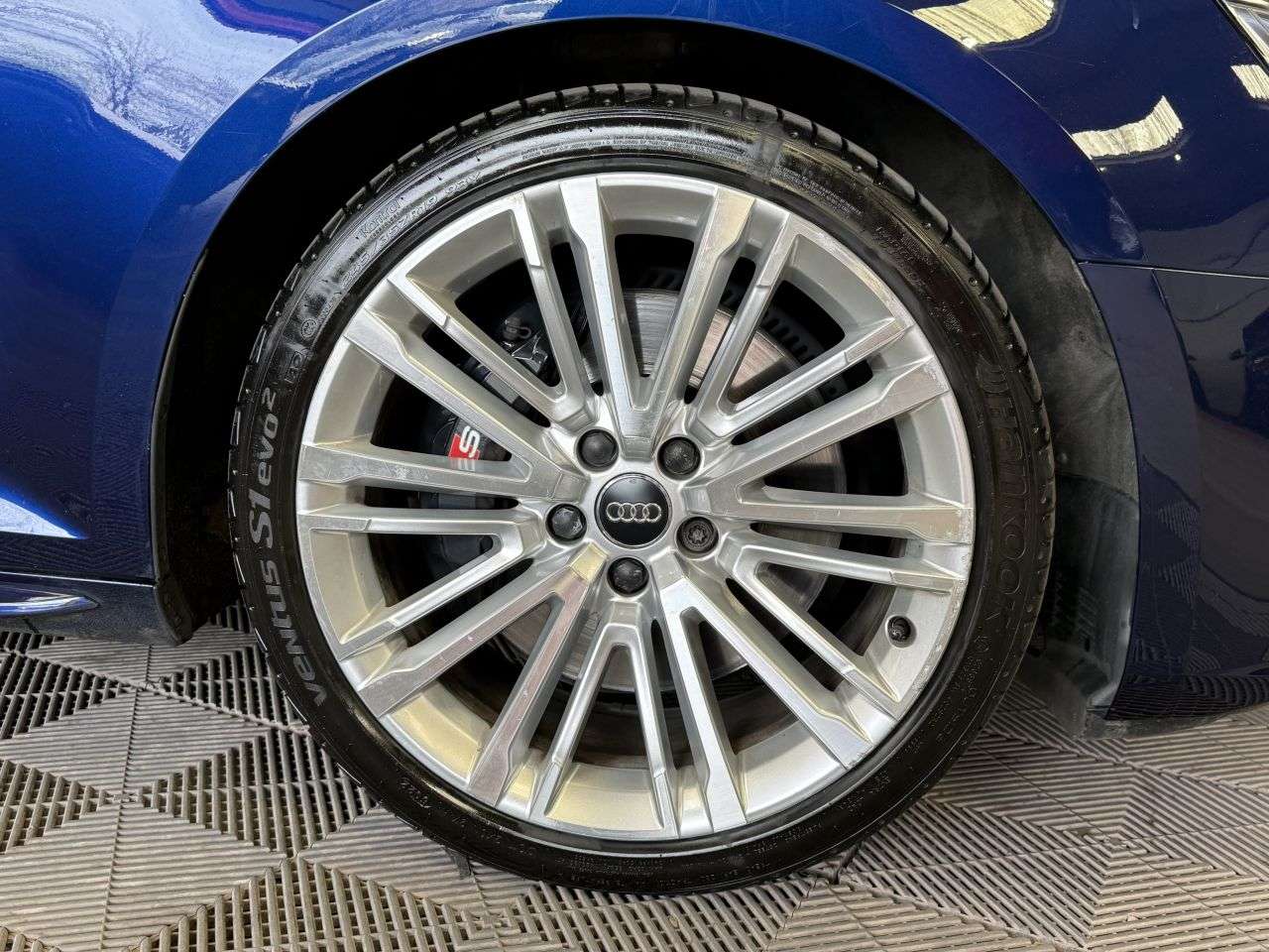 2018 AUDI S4 2018 AUDI S4