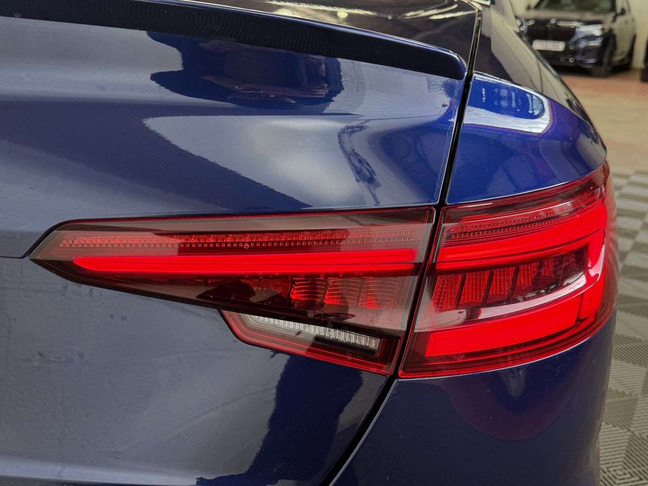 2018 AUDI S4 2018 AUDI S4