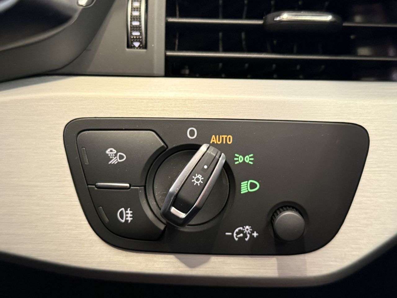 2018 AUDI S4 2018 AUDI S4