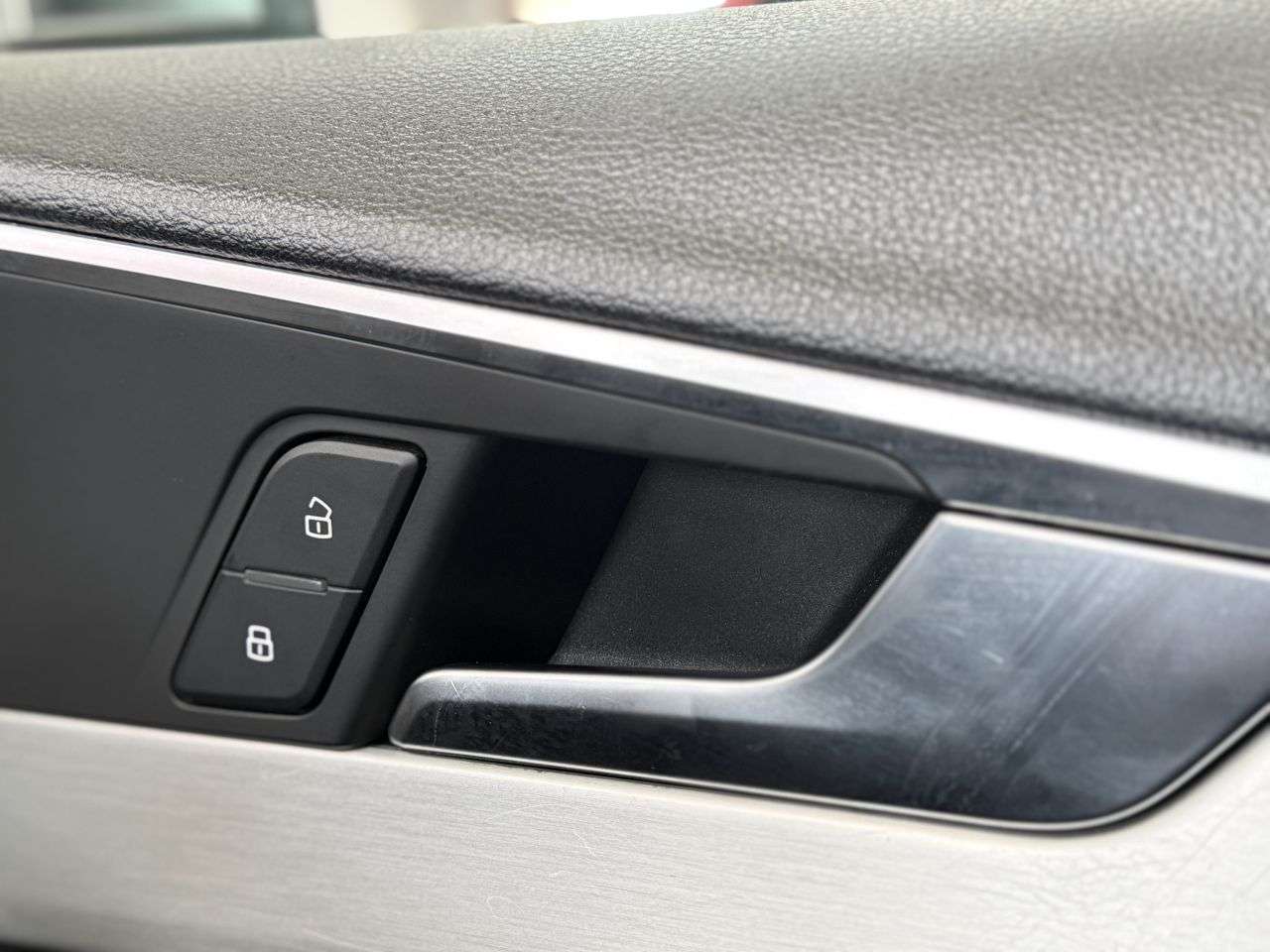 2018 AUDI S4 2018 AUDI S4