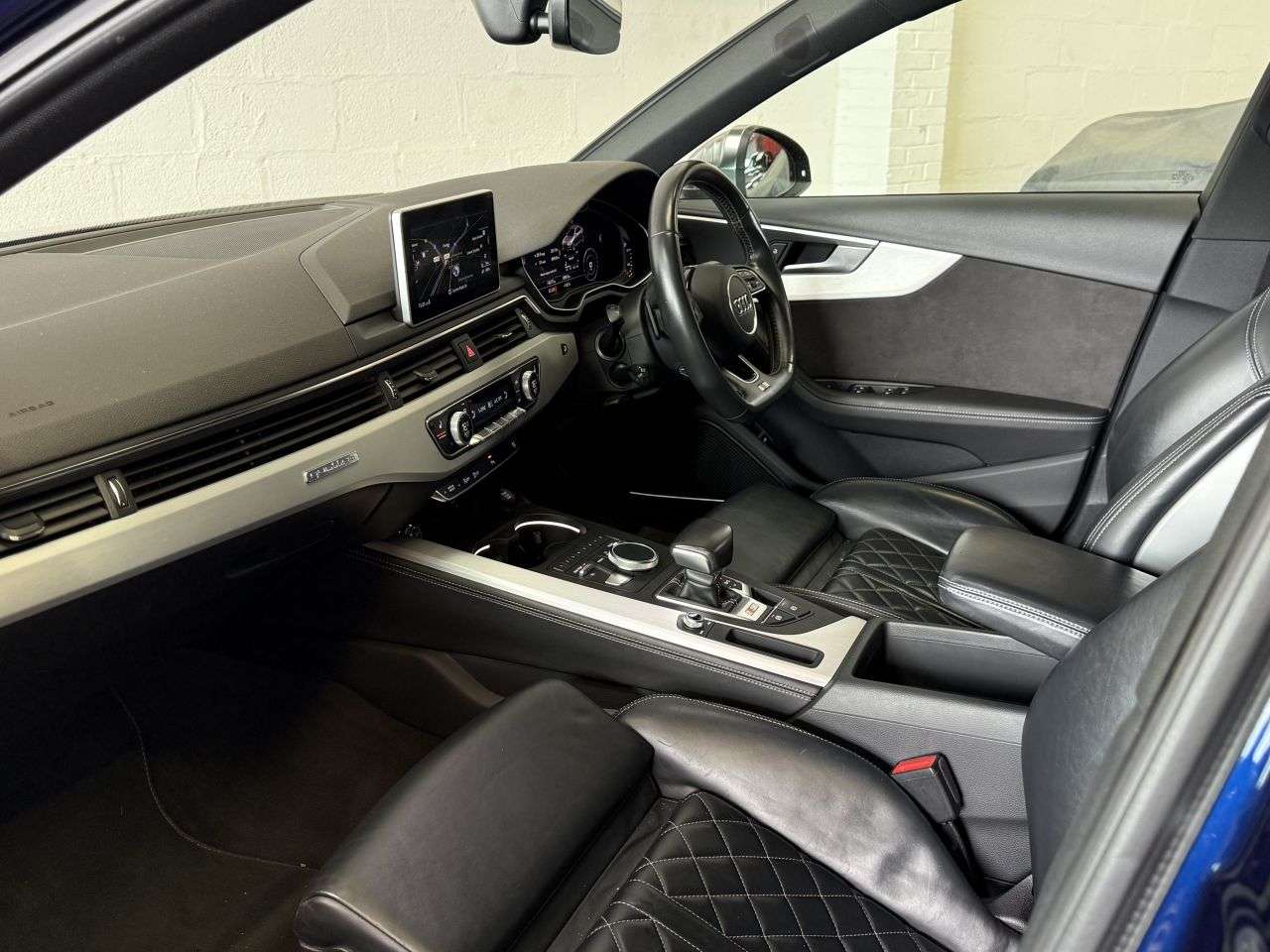 2018 AUDI S4 2018 AUDI S4