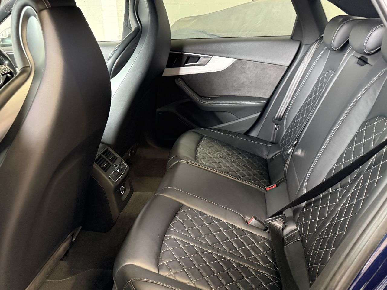 2018 AUDI S4 2018 AUDI S4